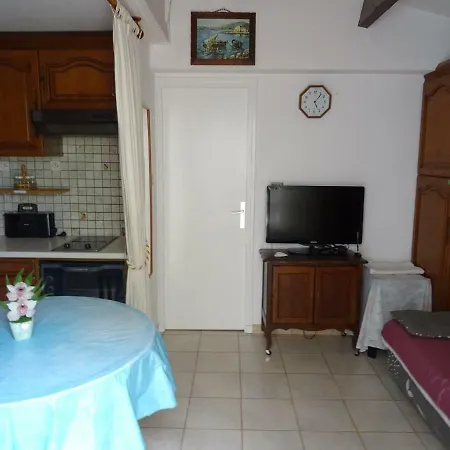 Proche De Plage Ag382 *